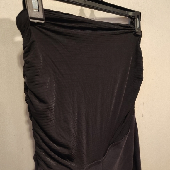 Beyond The Bump Yoga Black Cropped Capri Maternity Leggings Sz M Athletic Casual - Picture 2 of 8